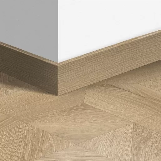 Ламинированный плинтус Quick-Step Скоция | QSSCOT04142MD240