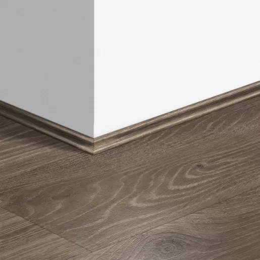 Ламинированный плинтус Quick-Step Скоция | QSSCOT03548MD240