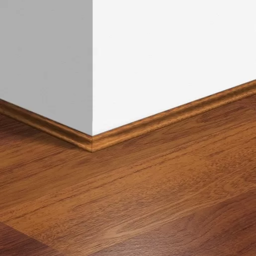 Ламинированный плинтус Quick-Step Скоция | QSSCOT00996MD240