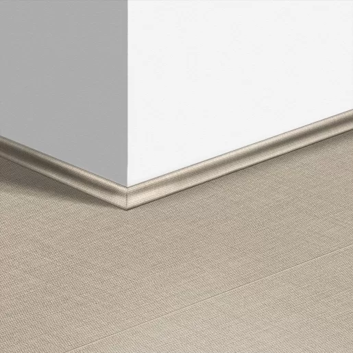 Ламинированный плинтус Quick-Step Скоция | QSSCOT01557MD240